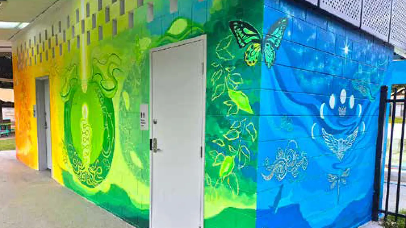 New mural transforms amenities block